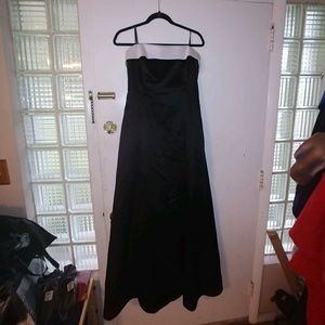 Beautiful Prom/Homecoming dress!!